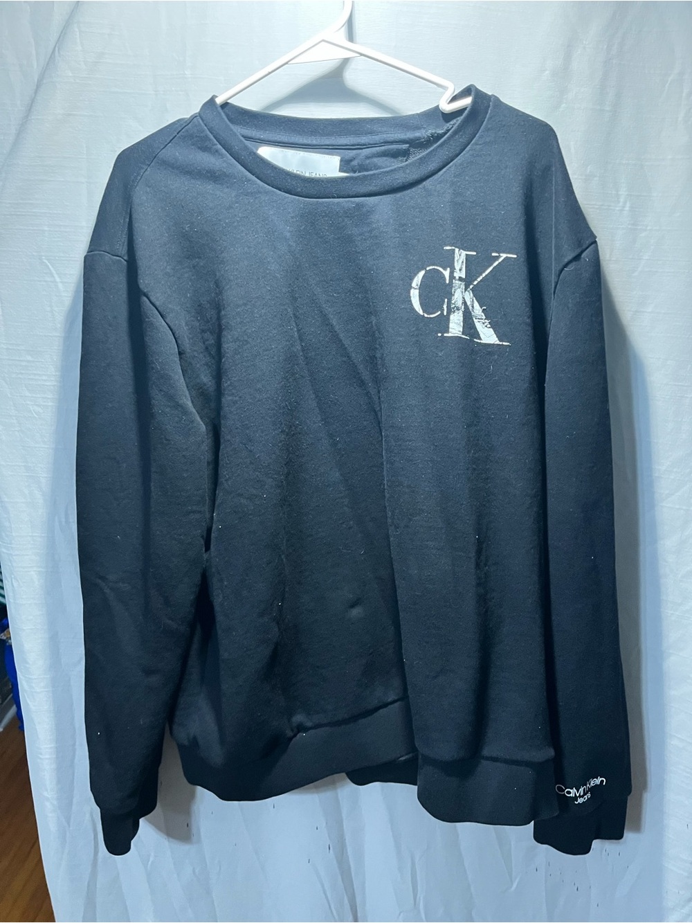 Calvin Klein Men's Navy Crewneck Sweatshirt with CK Logo